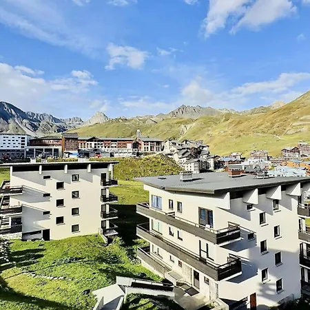 Les Roches Rouges A Ou B - Agreable De 4 Pieces Pour 8 Personnes A Proche Des Commerces Et Des Pistes Dans Le Quartier Du Lavachet Mae-1994